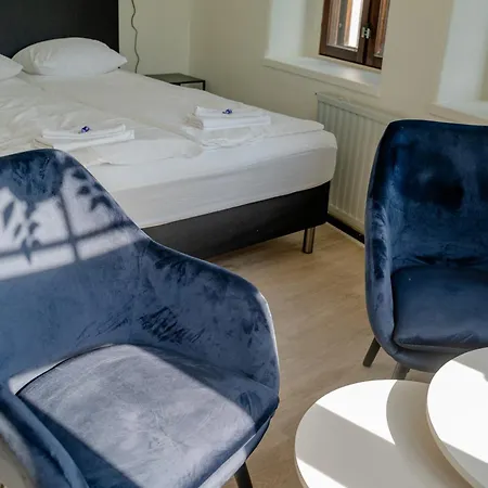 The Sunset Ii Apartment